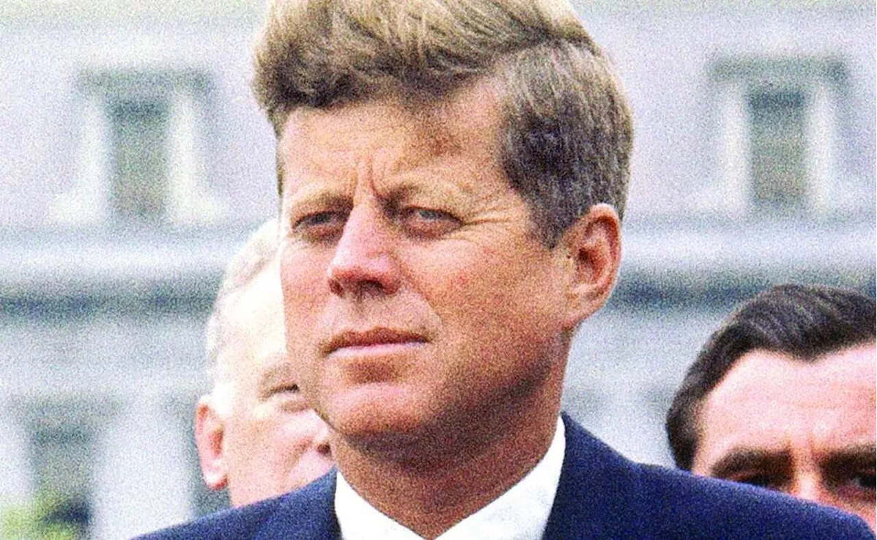 Trump anuncia que este martes se darán a conocer “todos los archivos” sobre el asesinato de John F. Kennedy; son 80 mil páginas