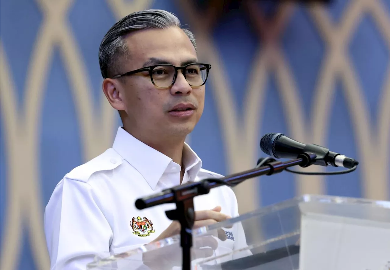 Four Ramadan bazaars in KL, S'gor chosen as venues for MCMC online safety campaign, says Fahmi