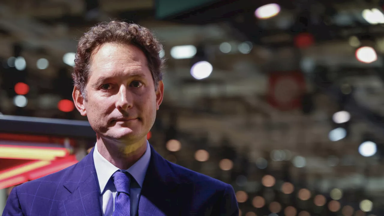 John Elkann va in Parlamento: cosa succede al gruppo Stellantis in Italia