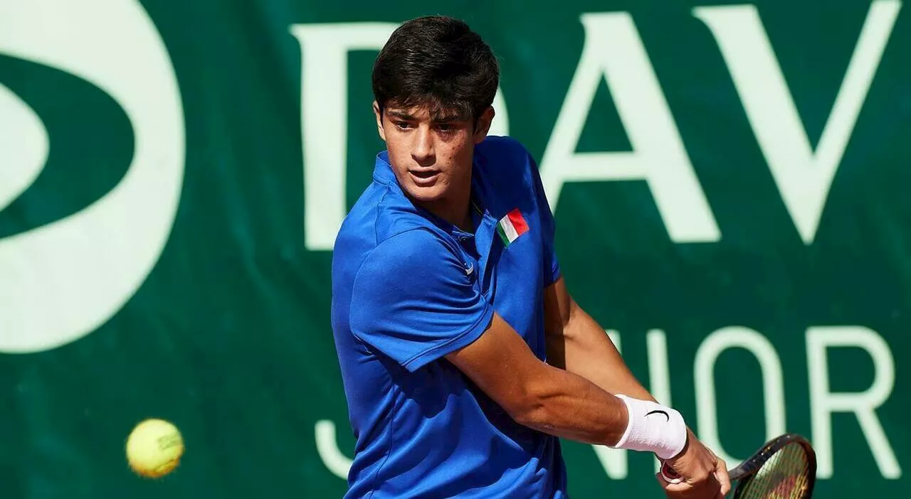 Federico Cinà, il 17enne italiano trionfa all'esordio all'Atp 1000 di Miami: battuto Comesana in due set. Balz