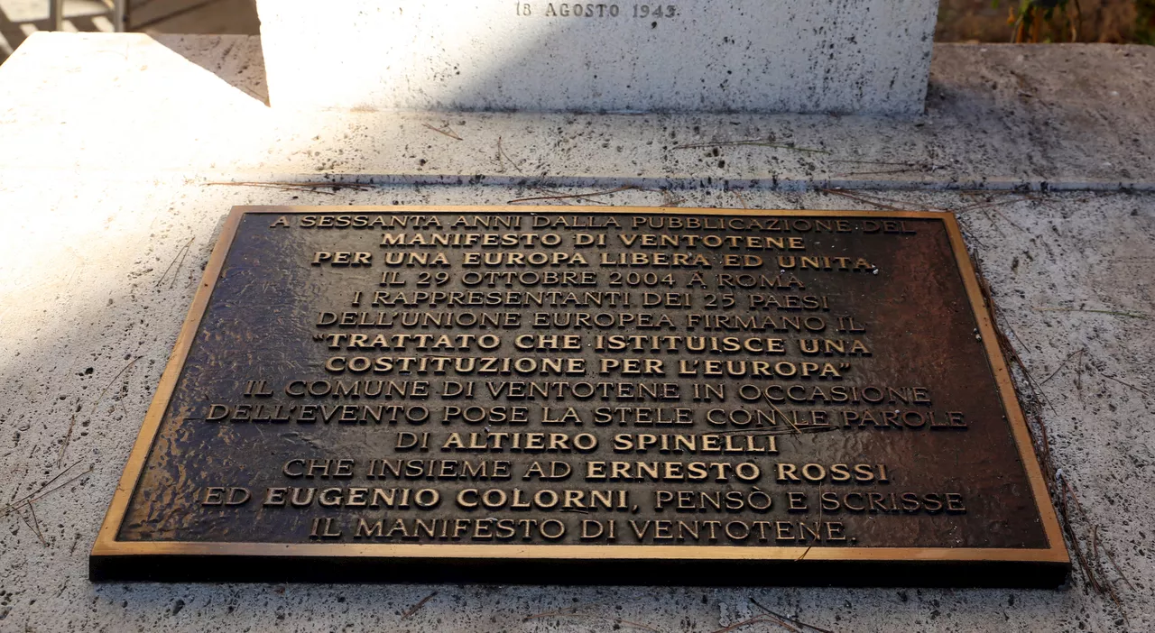 Ventotene, dov'è l'isola dove è nato il Manifesto: la storia, il carcere, il testo che ha ispirato l'Europa