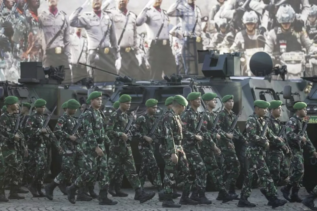 Indonesian activists: No to army in more govt posts