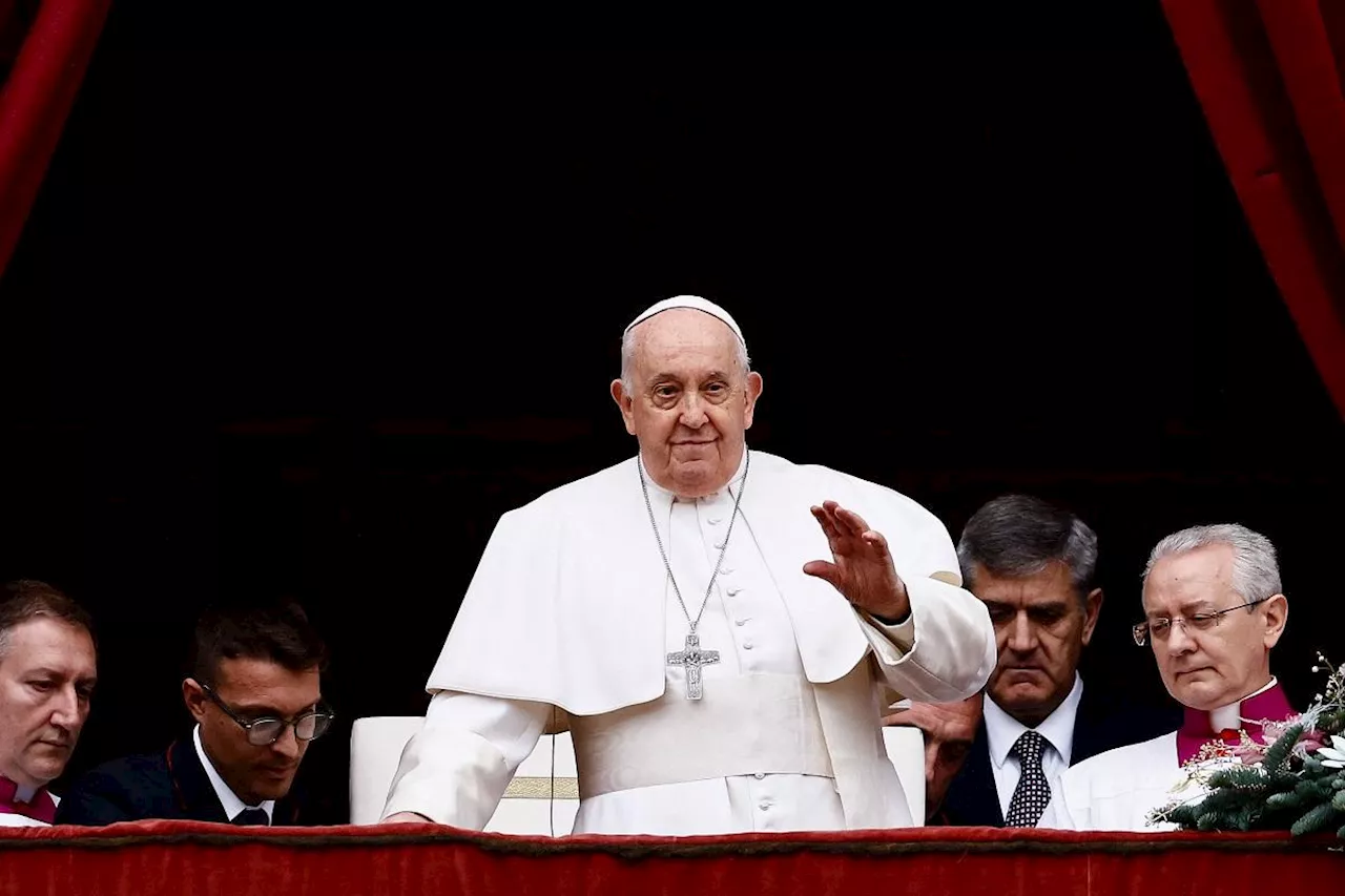 Pope Francis in Critical Condition After Double Pneumonia Diagnosis