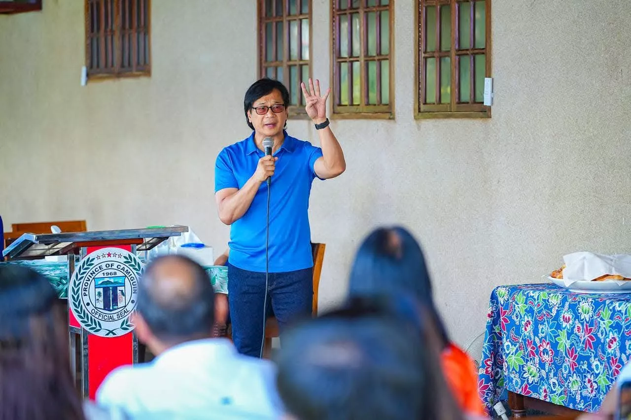 Abalos: The railway is the best way