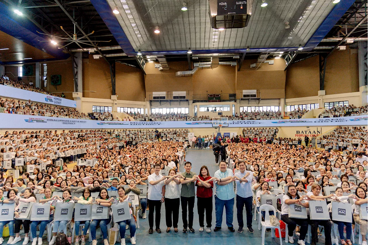 Power Mac Center equips Bataan schools with 4,000 MacBooks