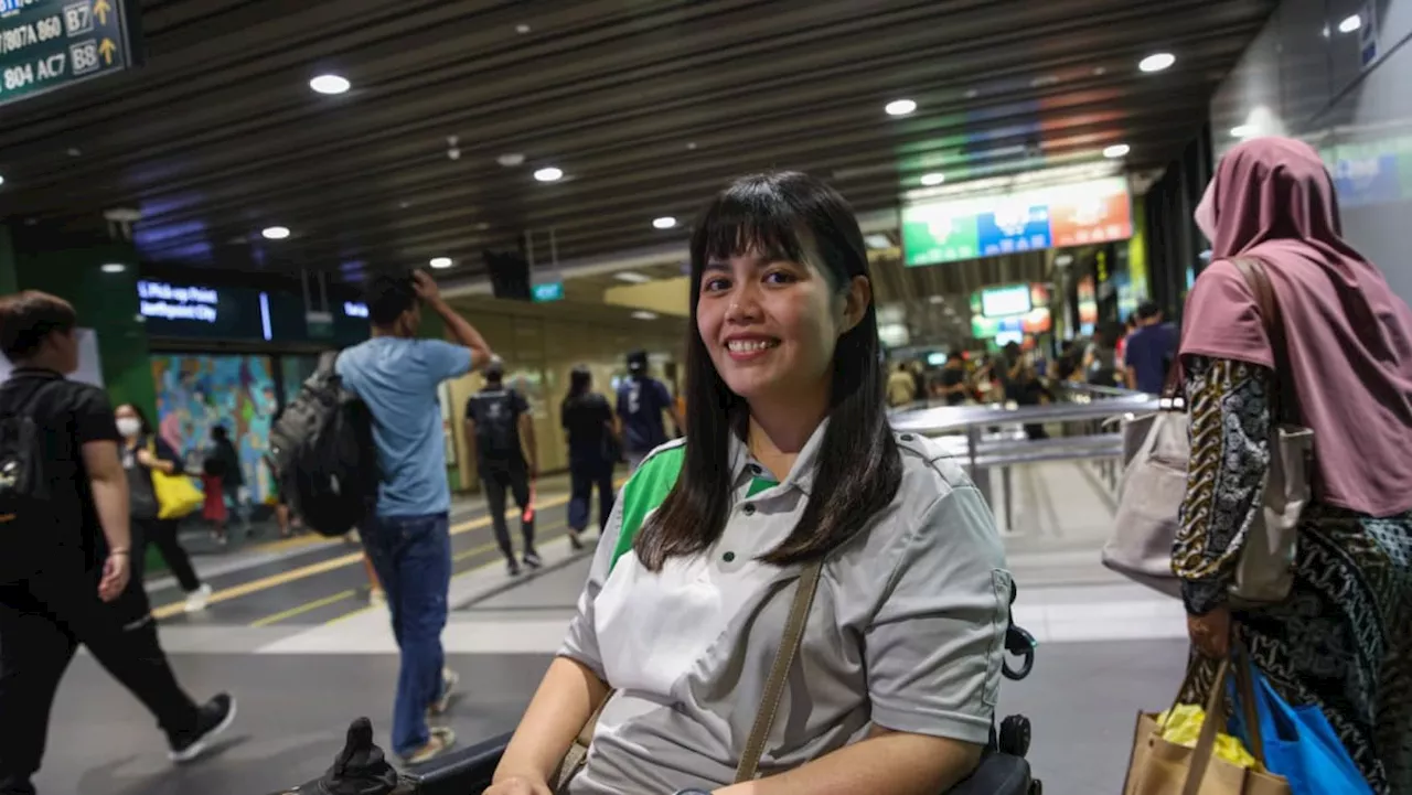 This rising baker was 23 when multiple sclerosis limited her mobility. Now she helps others find their way