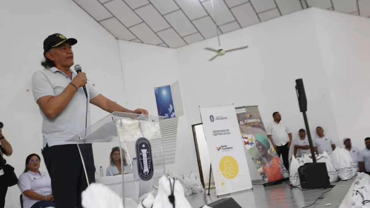 Prosperidad Social beneficia a 600 soledeños con entrega de mercancías incautadas por la Dian