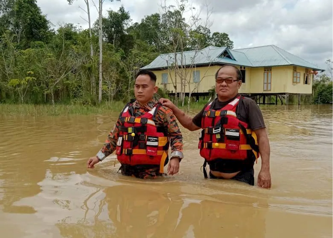 Dredging can reduce Sibu flooding, says Tiong