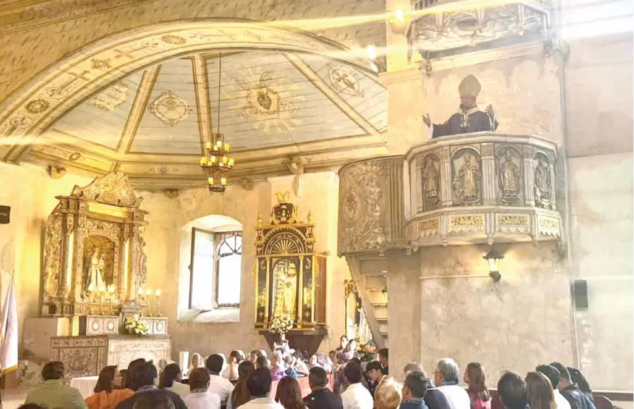 Gov renews calls for return of all religious artifacts