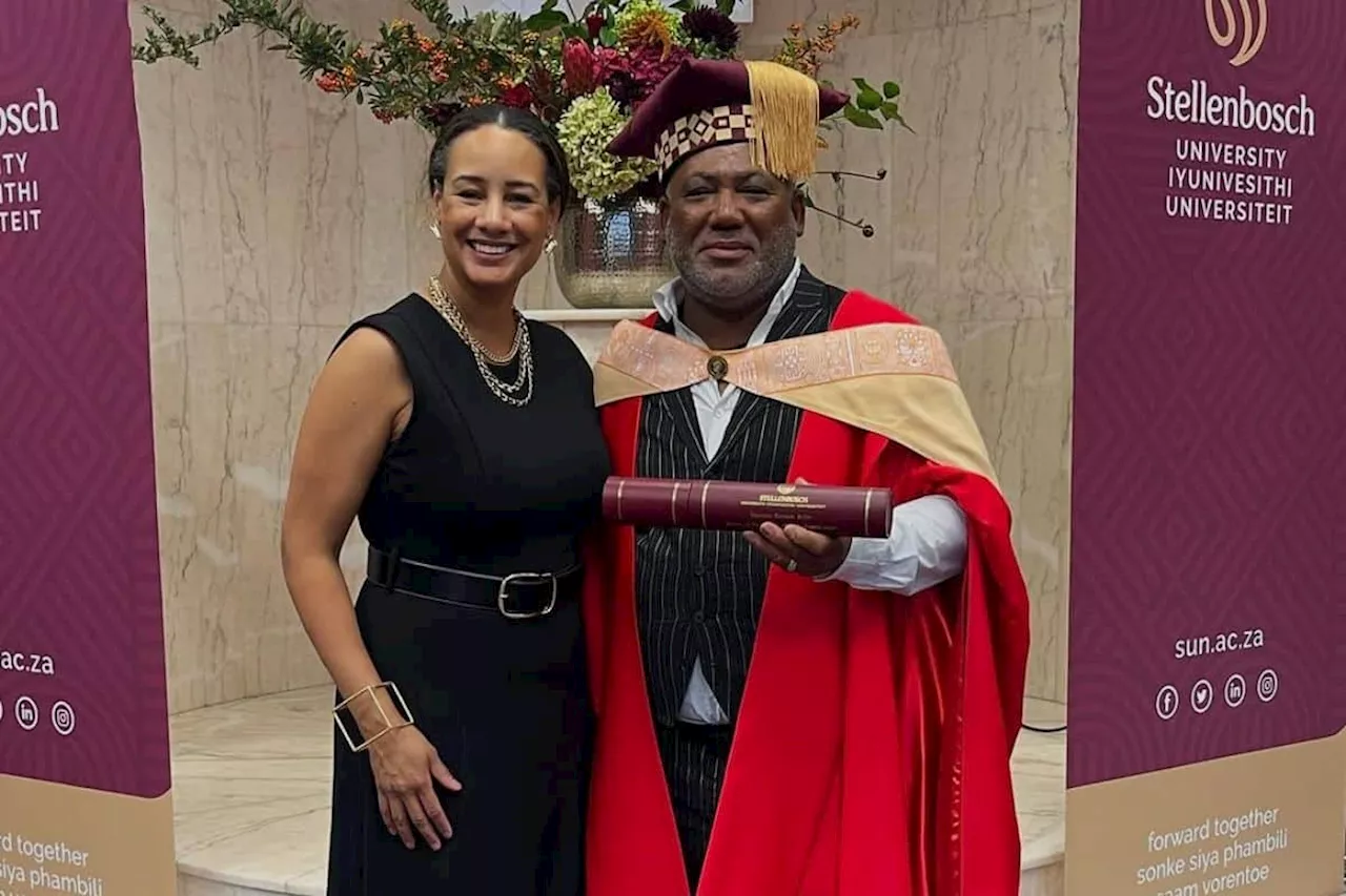 Jonathan Butler receives honorary doctorate from Stellenbosch University as he enjoys time back home [VIDEO]