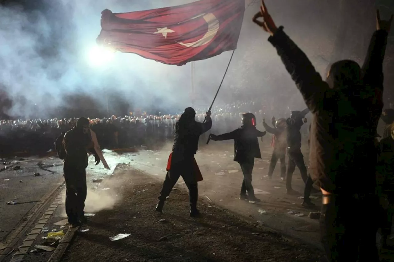 Turkey braces for more protests as 7 journalists freed