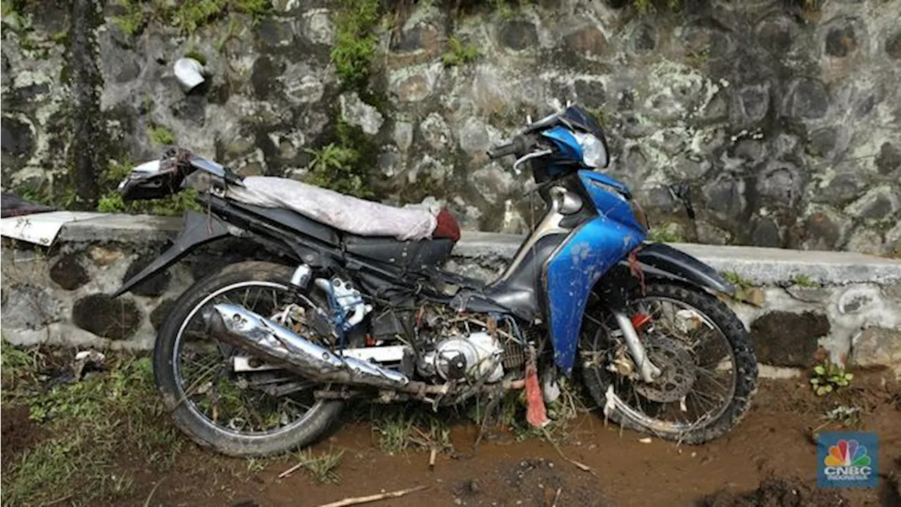 Waspada Jalanan Licin-Petir Saat Mudik, Simak Peringatan Terbaru BMKG