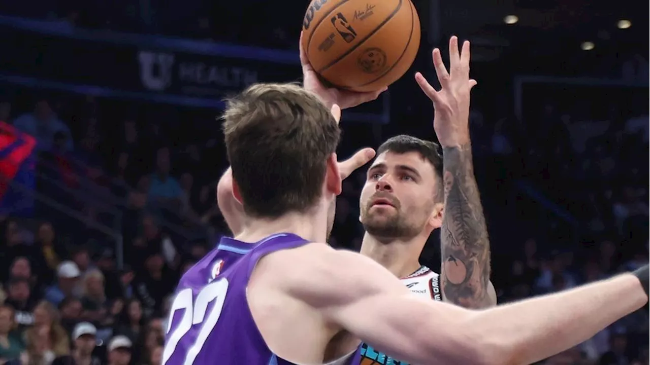 Bane scores 21 and Grizzlies use dominant second half to dispatch Jazz, 140-103