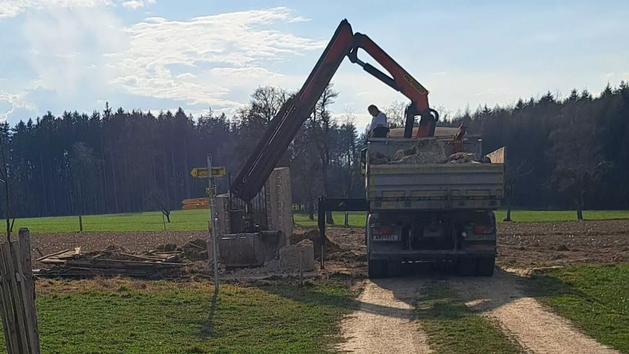 Fröschlkapelle abgerissen: Bestürzung in St. Peter in der Au ist groß