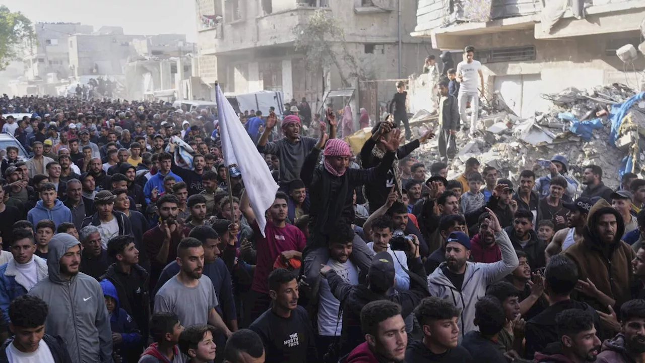 Gaza anti-war protesters also voice anger towards Hamas
