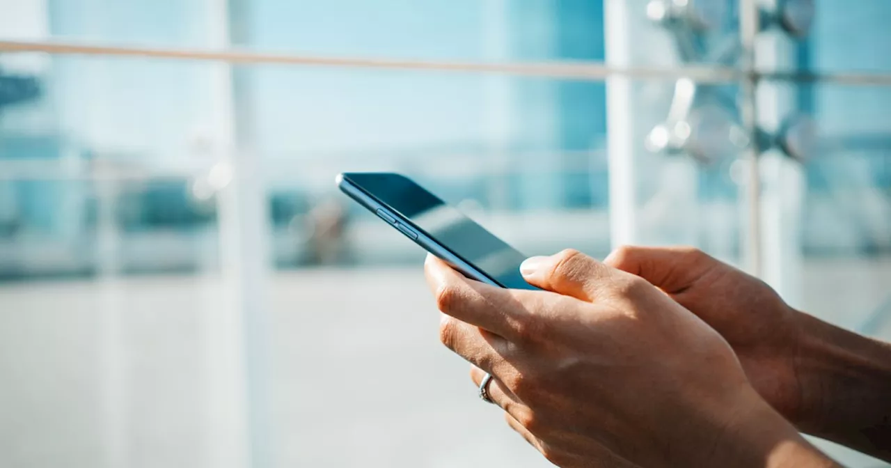 AT&T shuts down long-running text-to-email services