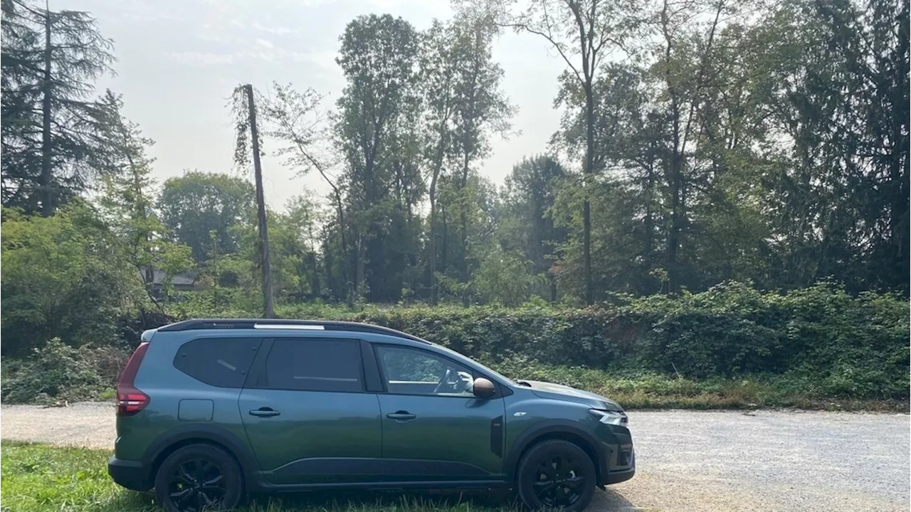 Dacia Jogger è la multispazio con stile e i costi contenuti