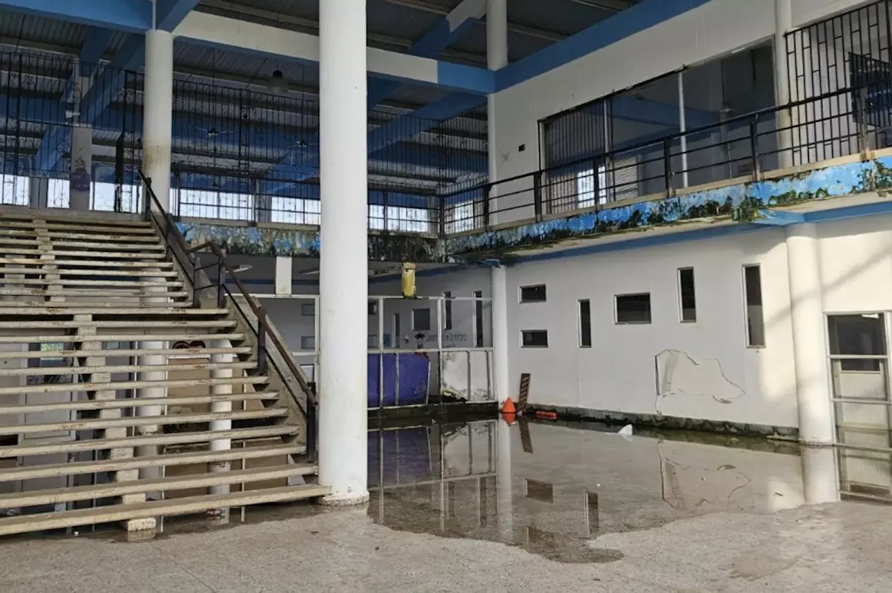 El colegio más grande de Turbo se está cayendo a pedazos; más de 670 estudiantes afectados