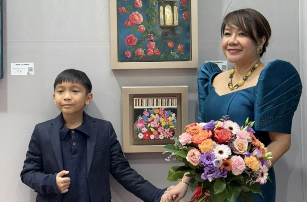 Filipino Artist's exhibit sells out at the Grand Palais Museum in Paris, France