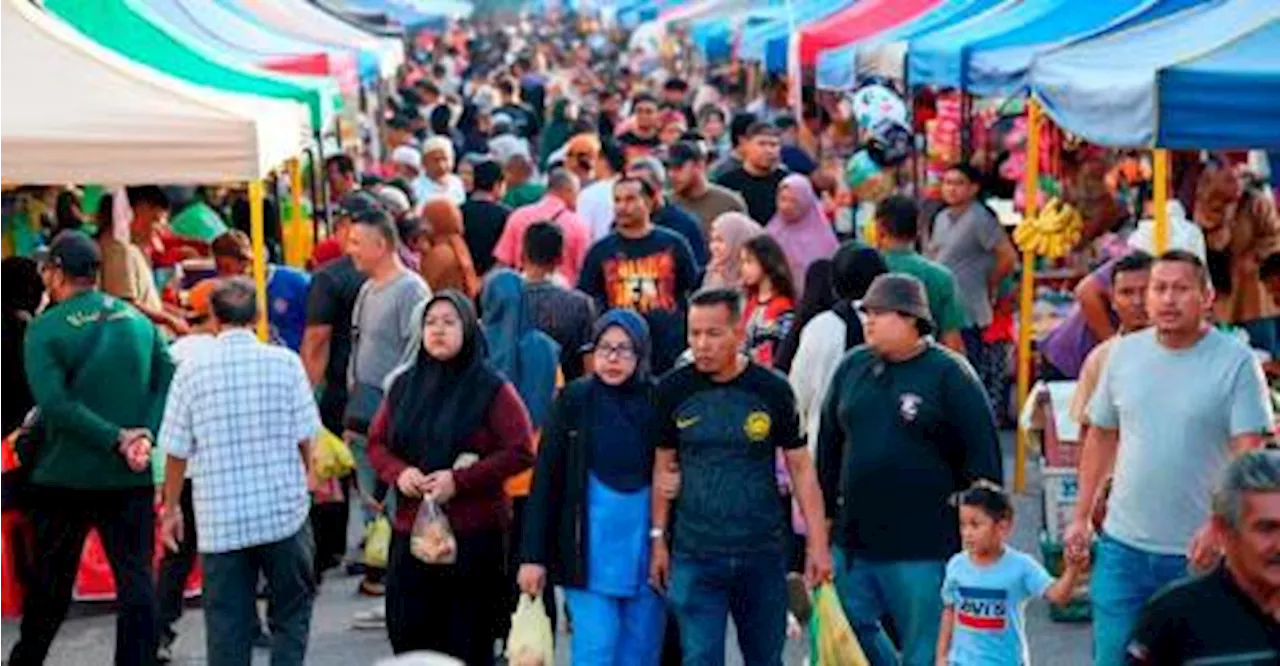 M’sians question skyrocketing prices at Ramadan bazaar