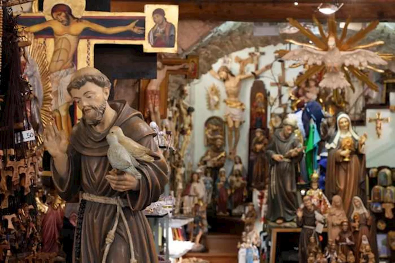 Who’s St. Francis, whose love for the poor, creation, and peace inspires Pope Francis?