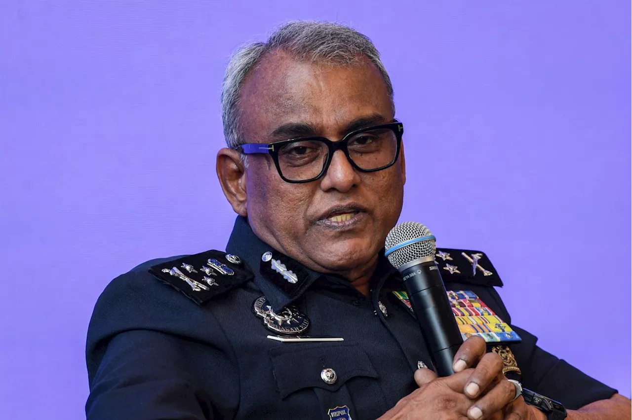 Five mule account holders detained in investment scam