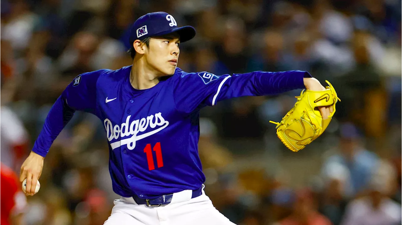 Roki Sasaki pitches 3 scoreless innings in spring debut with Dodgers