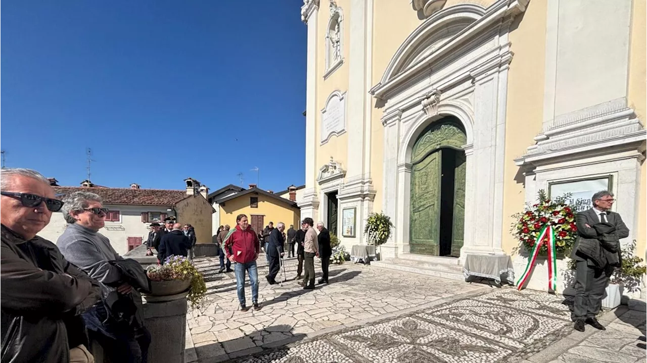 Pizzul: folla ai funerali, gremito il duomo di Cormons