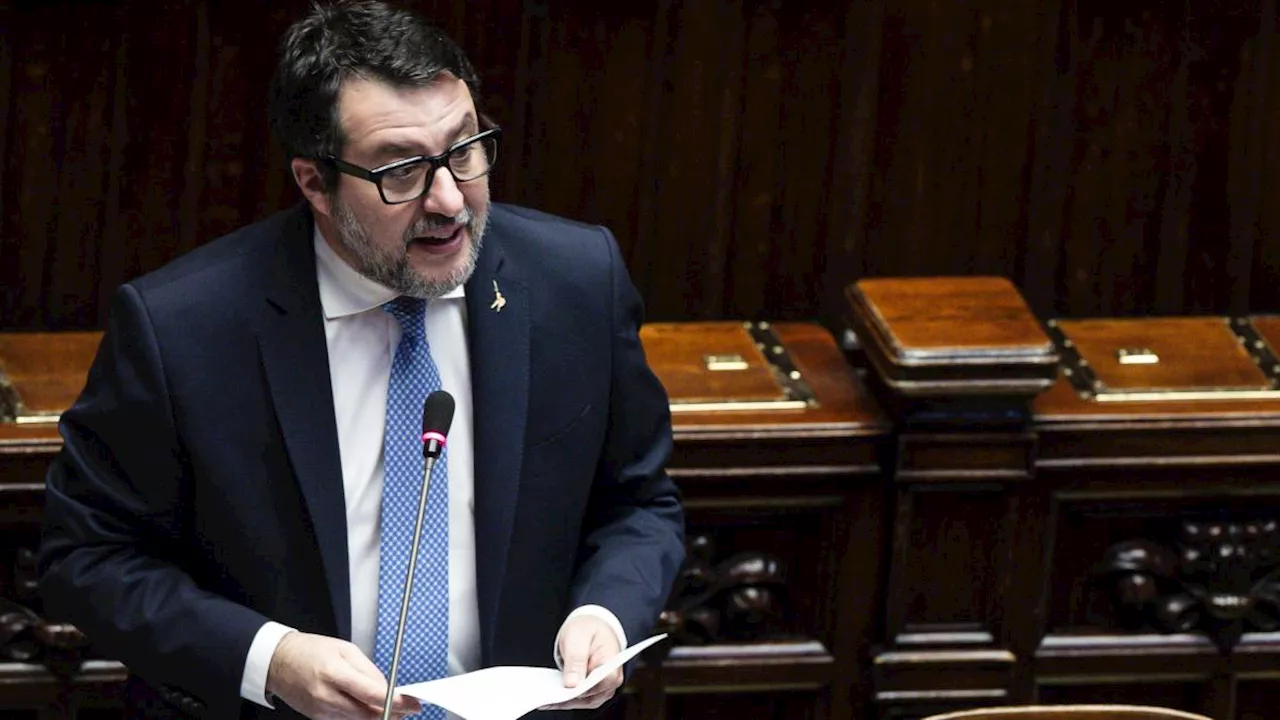Salvini: 'Meno morti grazie al nuovo Codice della strada. Auto elettriche? Oggi sono il 4%'