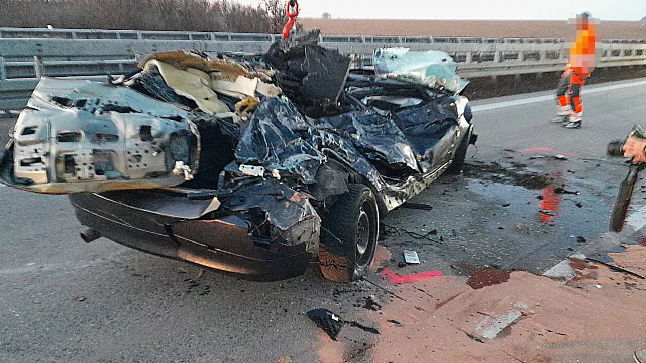 Unfall auf A72 bei Chemnitz: Vollsperrung! Drei Schwerverletzte