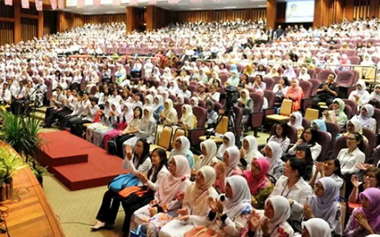 Public universities must work to future-proof STEM students, says graduate