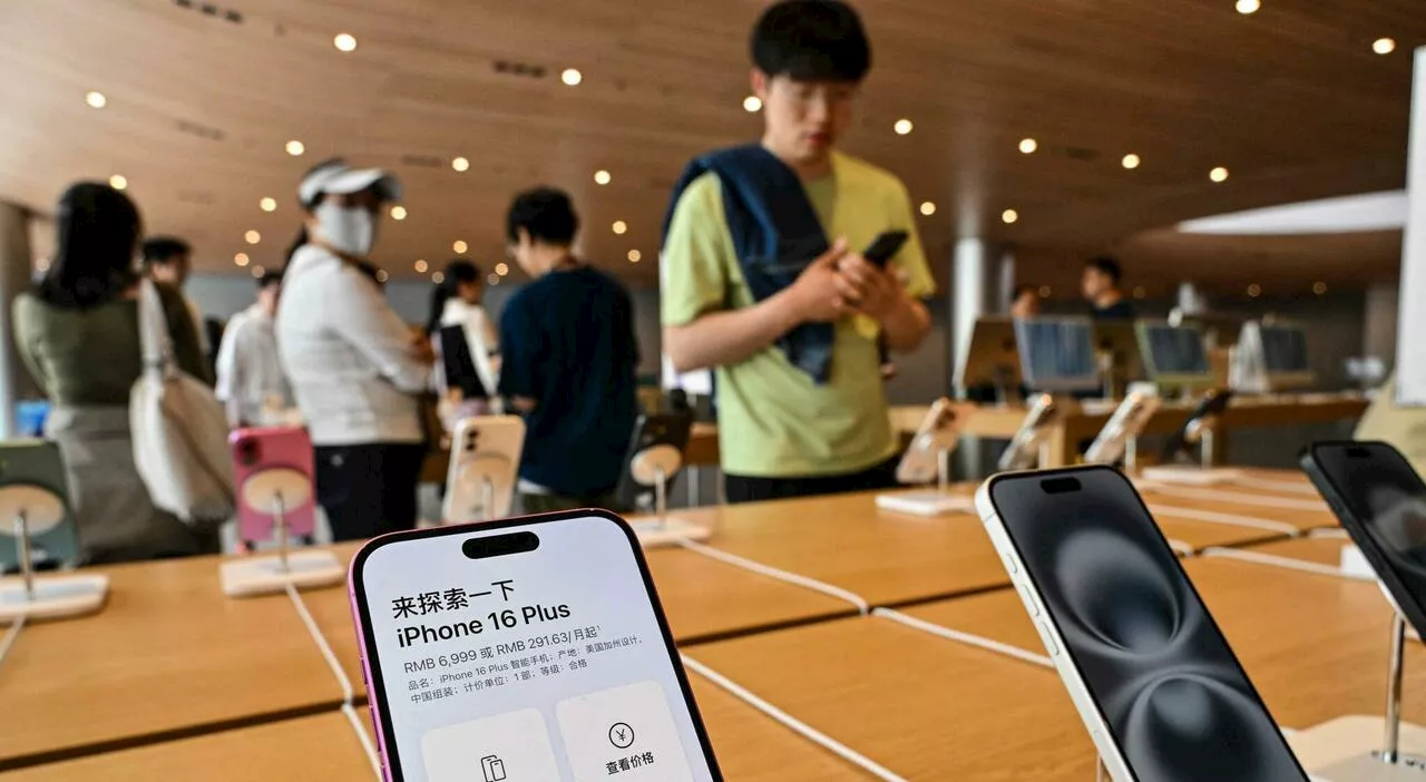 Amazon, Alibaba e WalMart: l'aumento dei prezzi. Ecco perché per gli Usa sfidare la Cina costa: «Per ogni pacc
