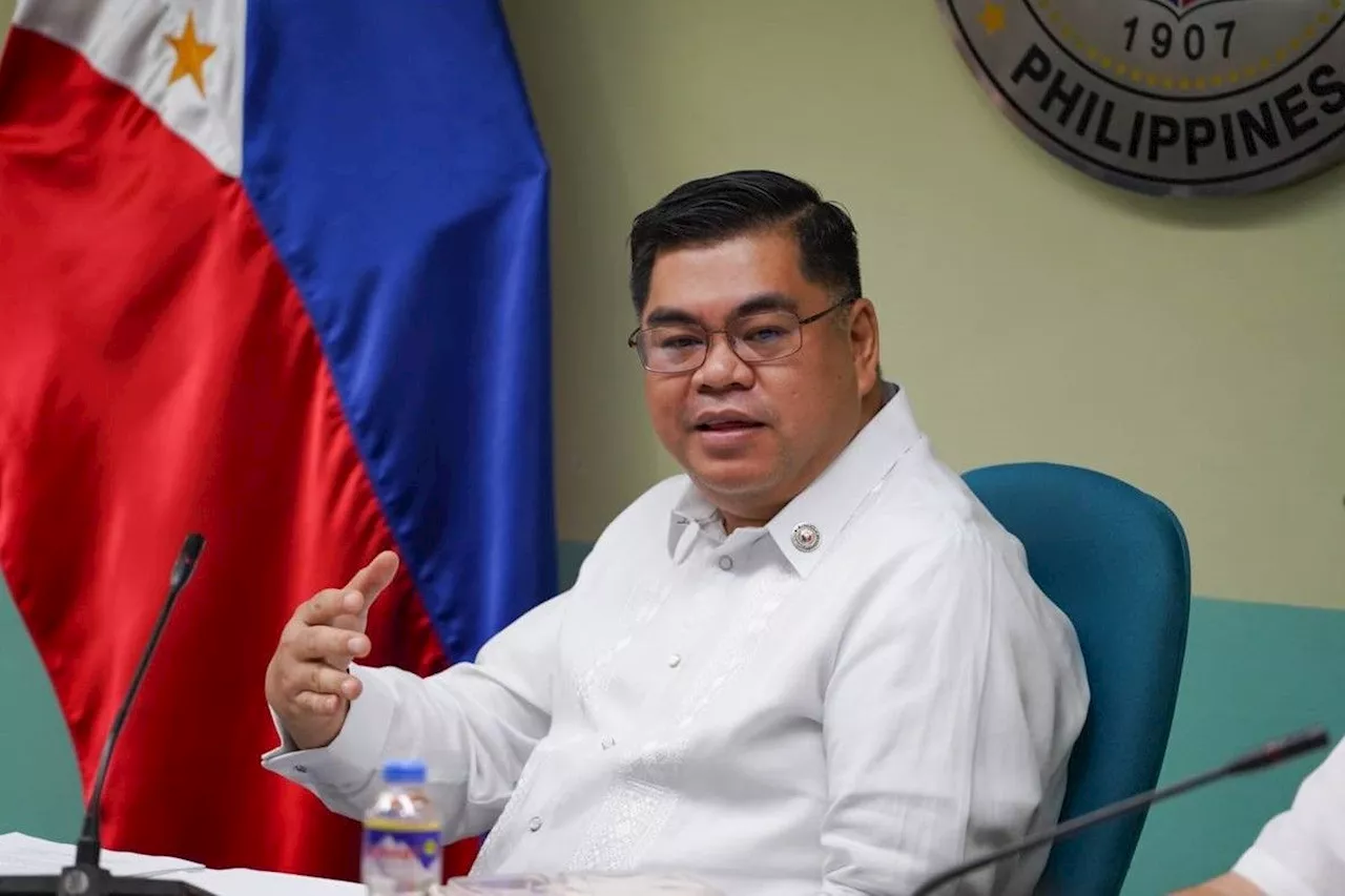 Acidre bursts pro-Duterte vloggers' bubble; hits twisted notion of freedom of speech