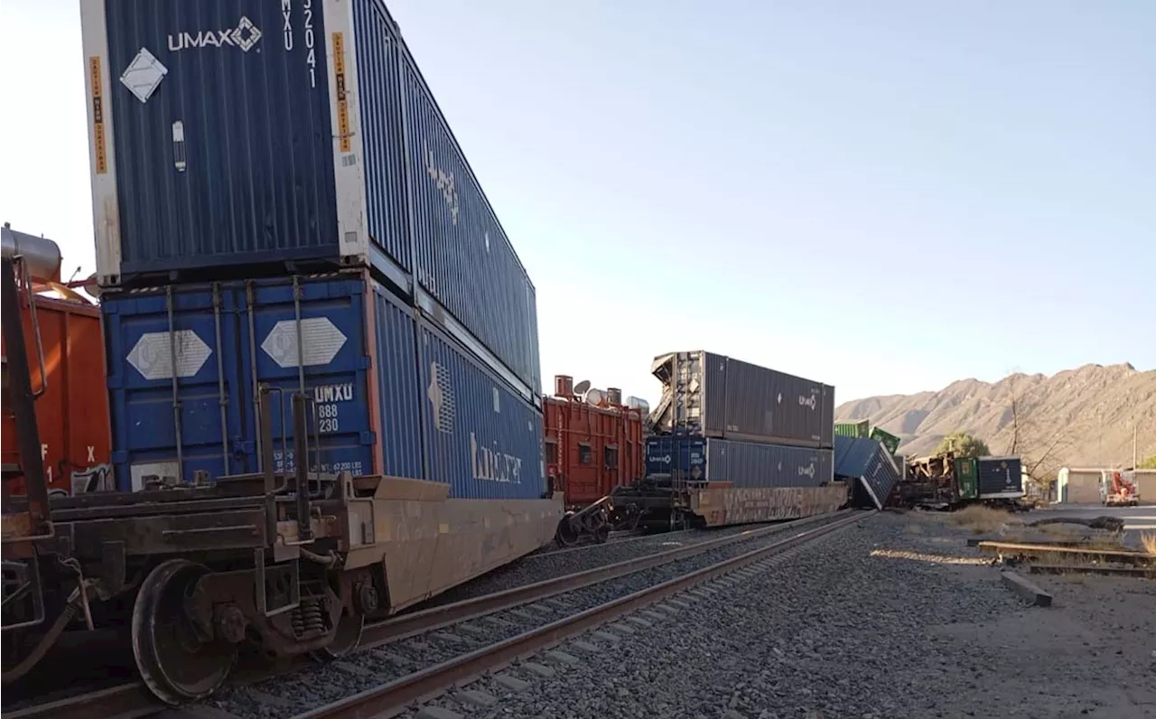 En Lerdo, se descarrilan 30 vagones del tren; policías evitan rapiña