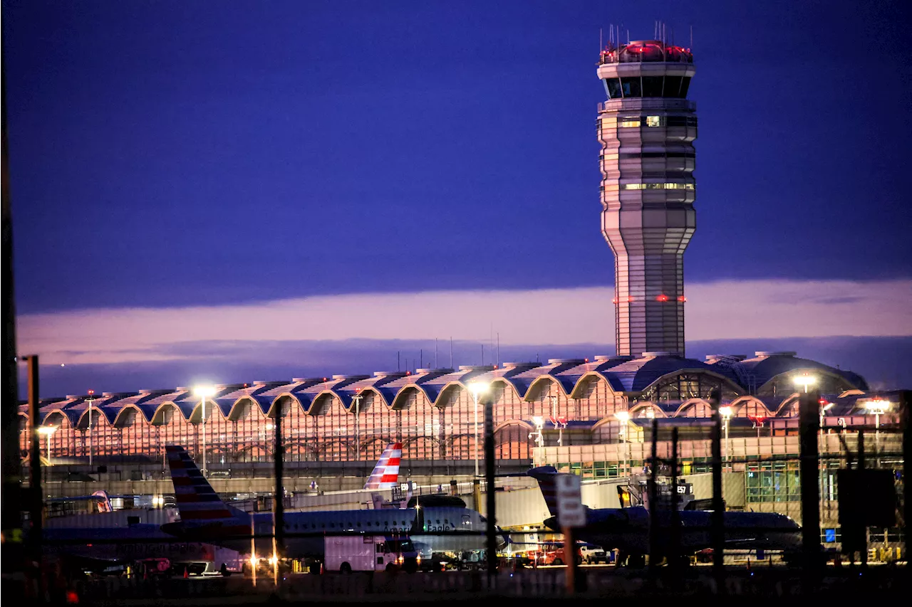 New York, New Jersey reps aboard plane involved in minor collision at DC airport