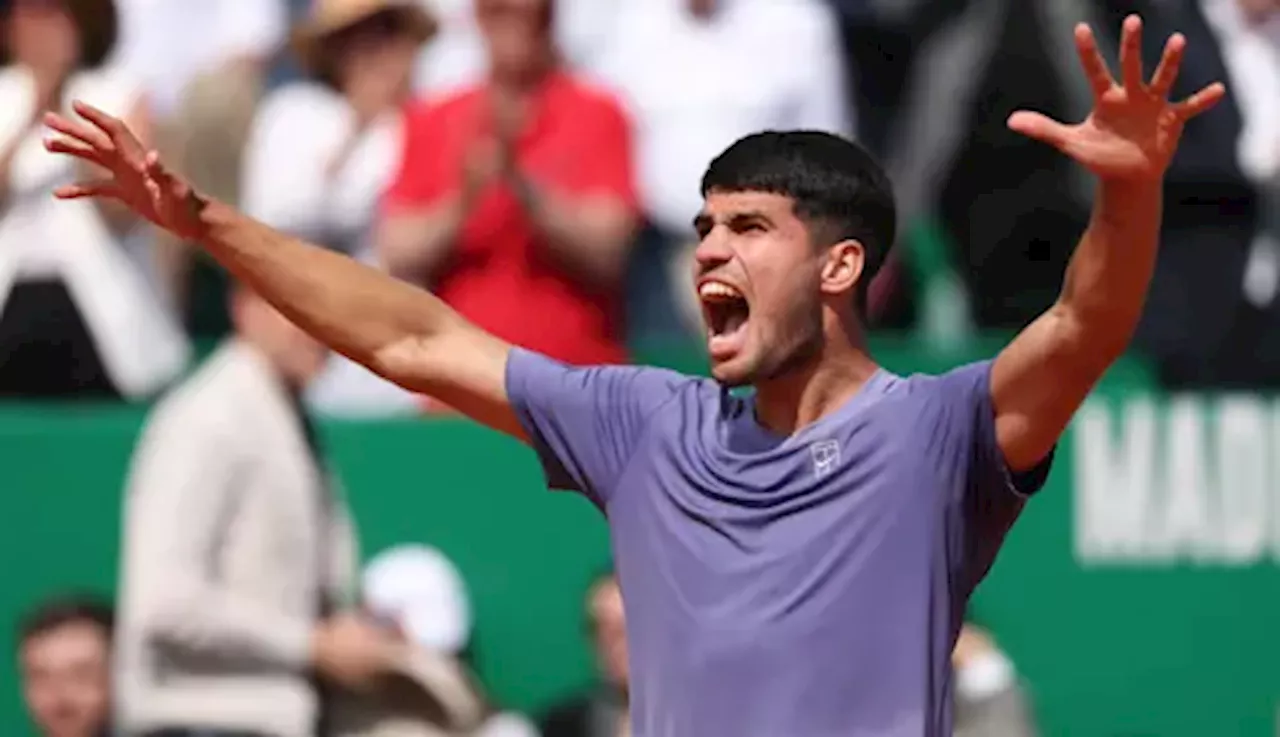 Alcaraz downs Fils to advance into Monte Carlo last four