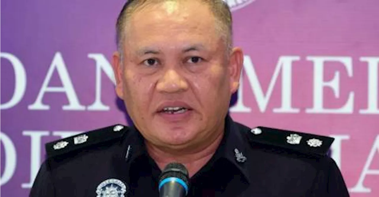Two killed, three seriously hurt in three-vehicle crash in JB