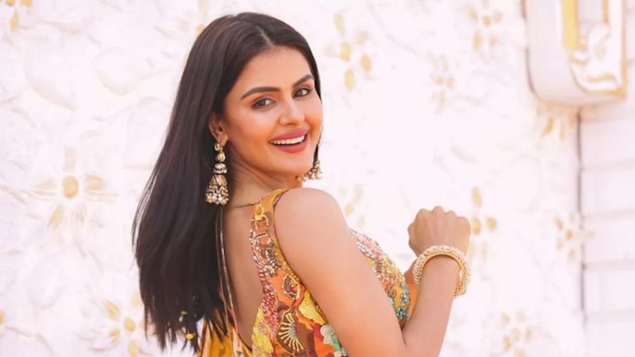 Priyanka Chahar: प्रियंका चाहर ने ब्रेकअप की खबरों के बीच किसकी शादी की फोटो साझा कीं? खुश दिखीं अभिनेत्री