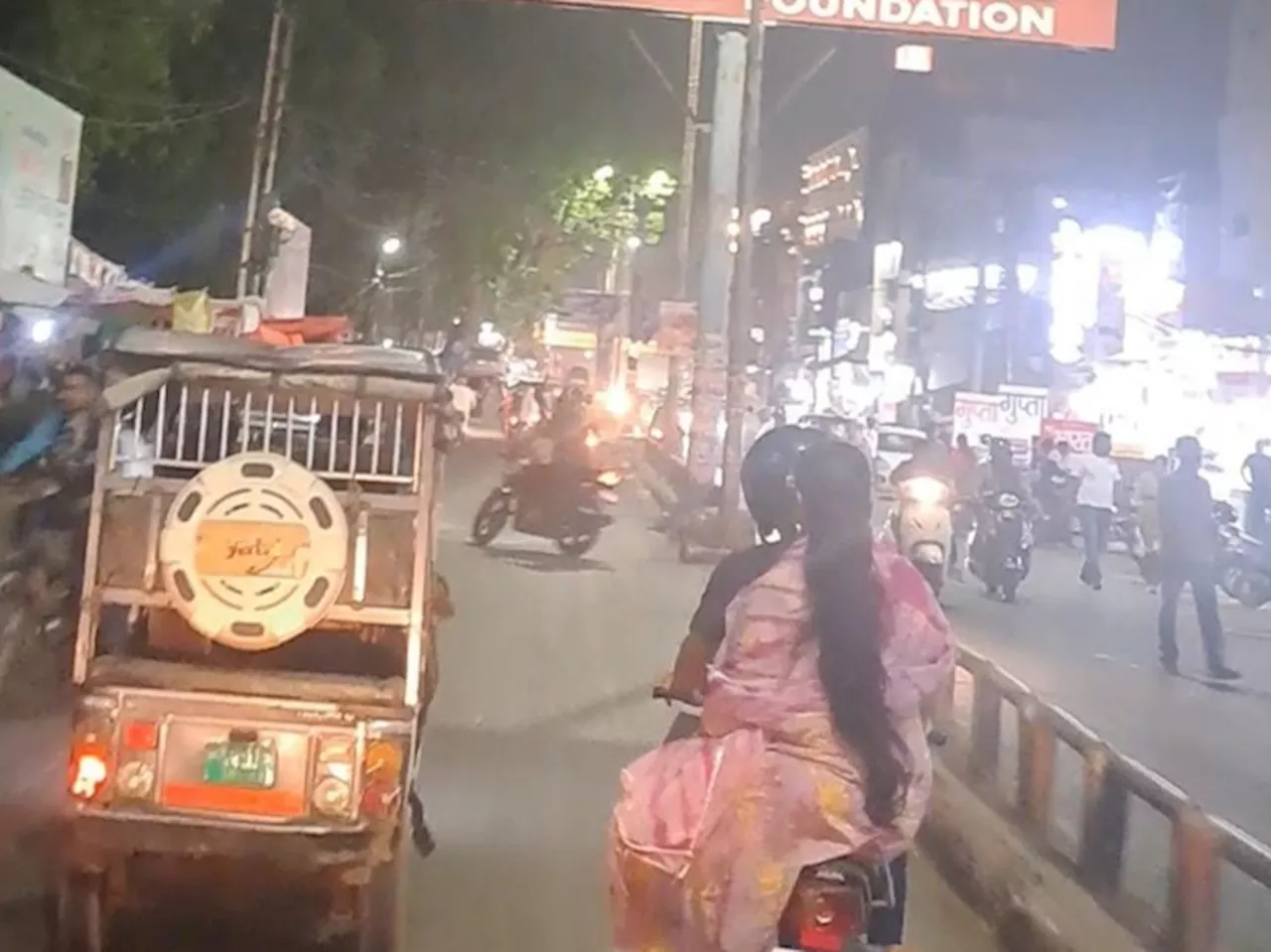 दिनभर धूप के बाद रात में बारिश-ओले: अलीगढ़ में दो दिन से मौसम में लगातार हो रहा बदलाव, सारी रात चली तेज हवाएं