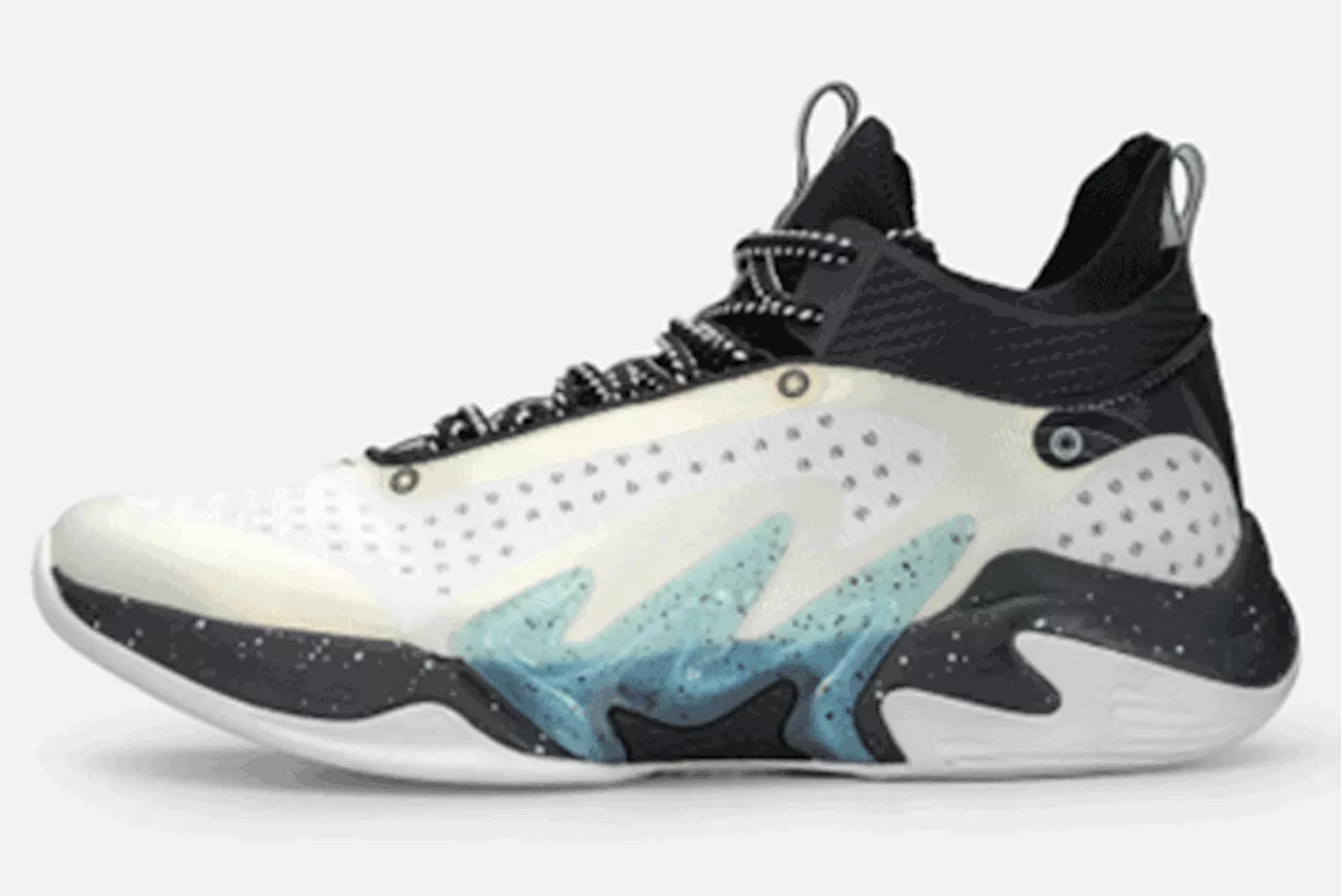 World Balance, Thompson unveil ST3 Roots model