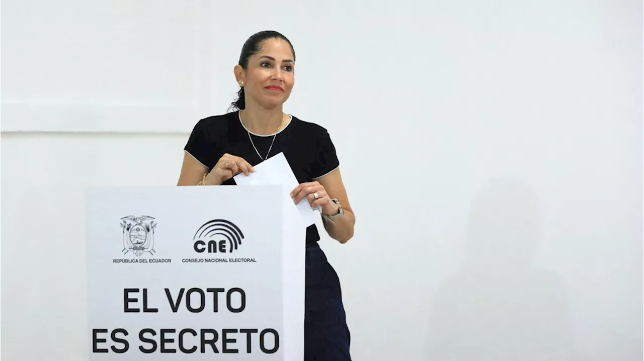 Exit poll in Ecuador, per uno vince Noboa, per l'altro González