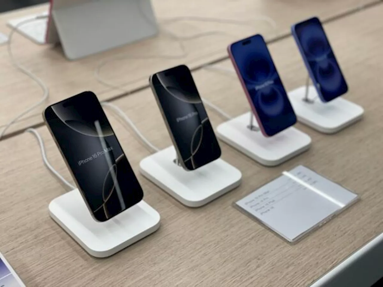 US exempts consumer electronic imports in another tariff step back