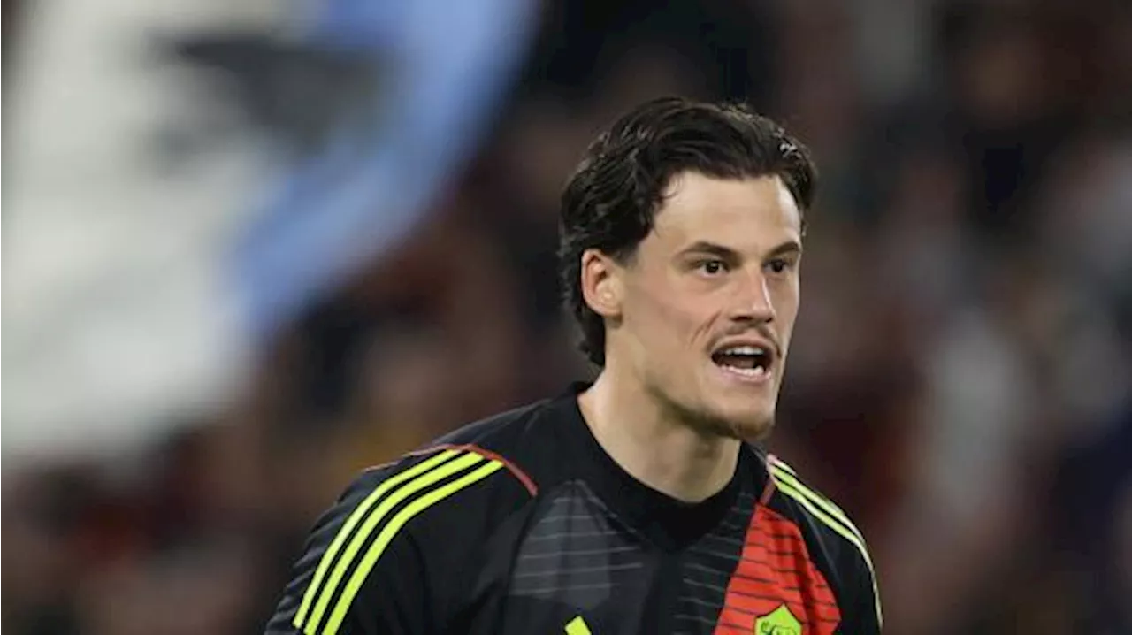 Roma, Svilar uomo squadra: 'Meglio i 3 punti e non vincere il Player of the Match'