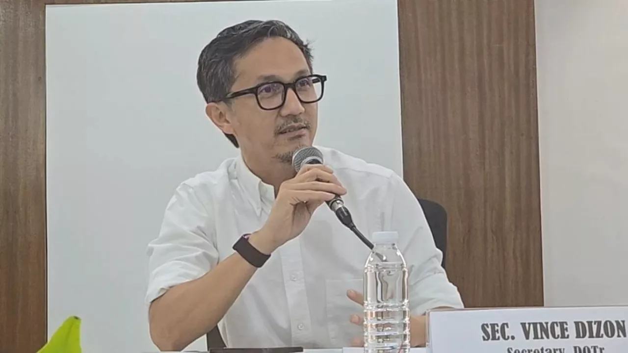 DOTr's Dizon orders probe on 'overloaded' vessel bound for Romblon