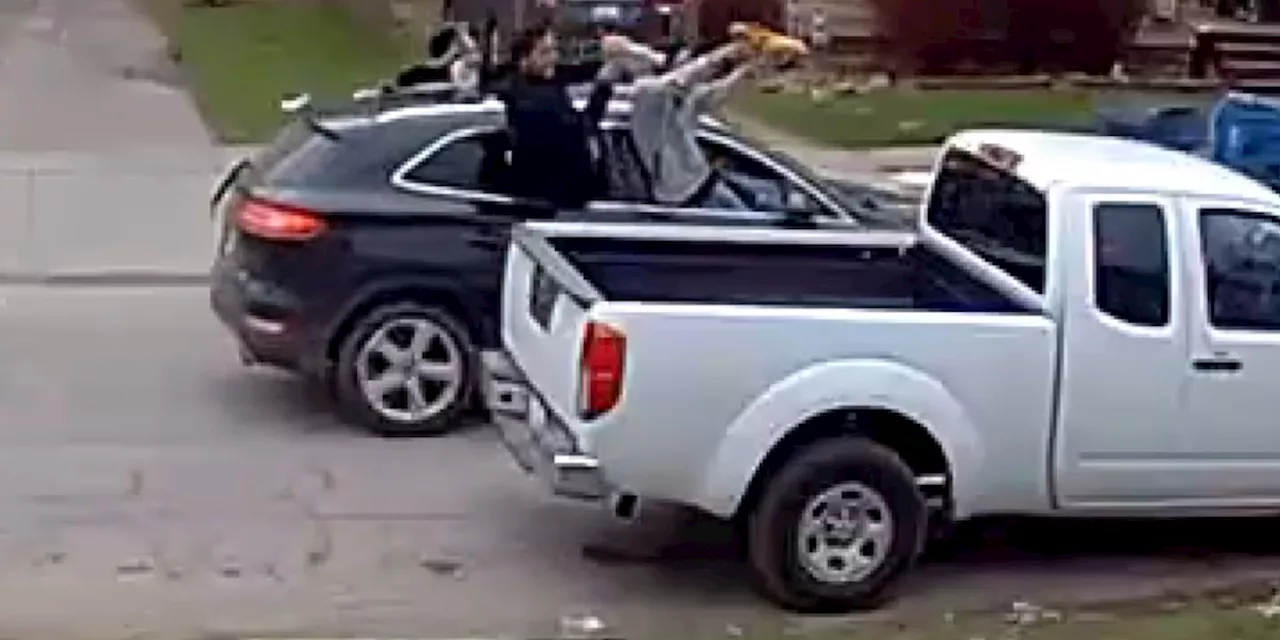 CAUGHT ON CAMERA: Lorain teens shoot water bead gun at kids playing outside