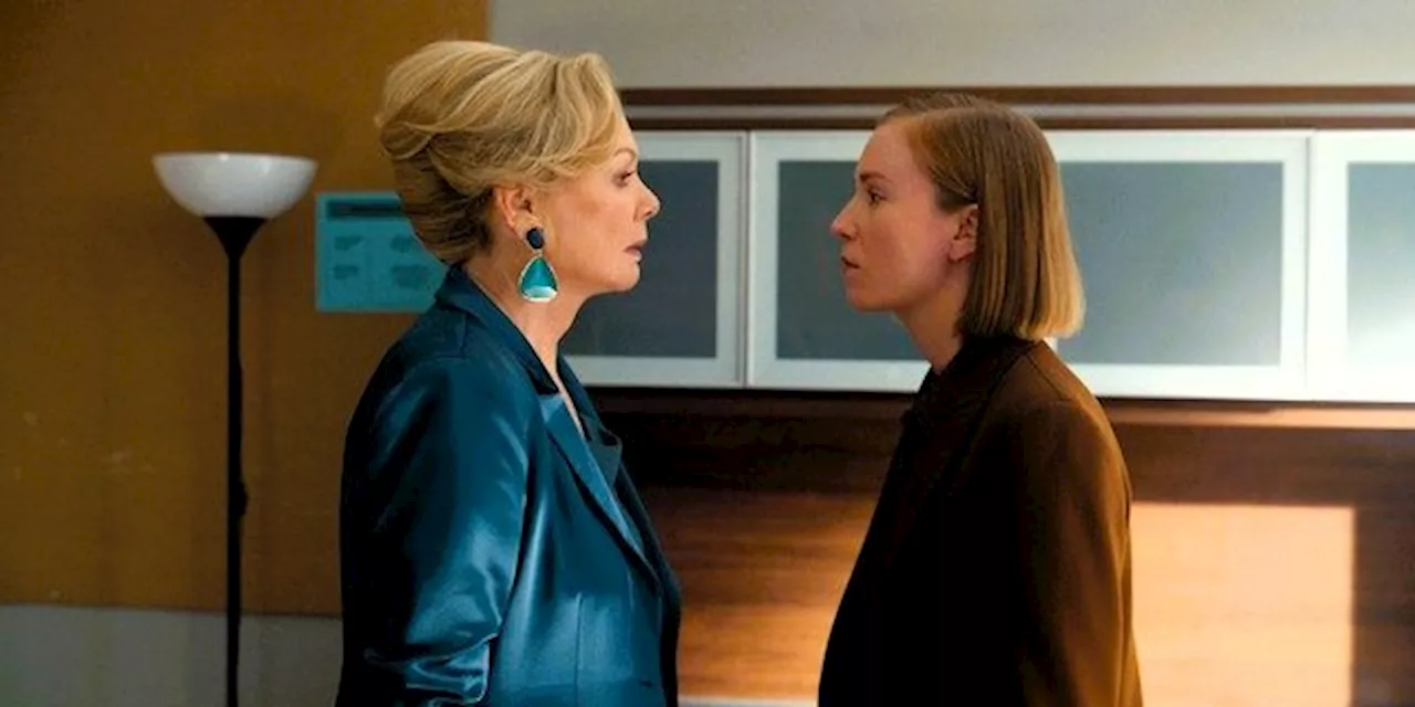 Nude scenes ‘incredibly liberating,’ says ‘Hacks’ star Hannah Einbinder