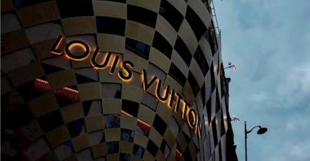LVMH briefly overtaken by Hermes as sales disappoint