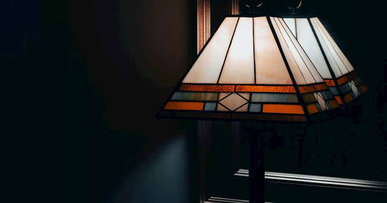 This Is What The Lamp Theory Is And Honestly, It's A Little Bit Terrifying