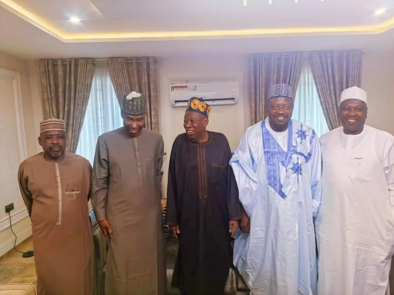 NNPP lawmakers in secret talks with Ganduje to rejoin APC after fallout with Kwankwaso