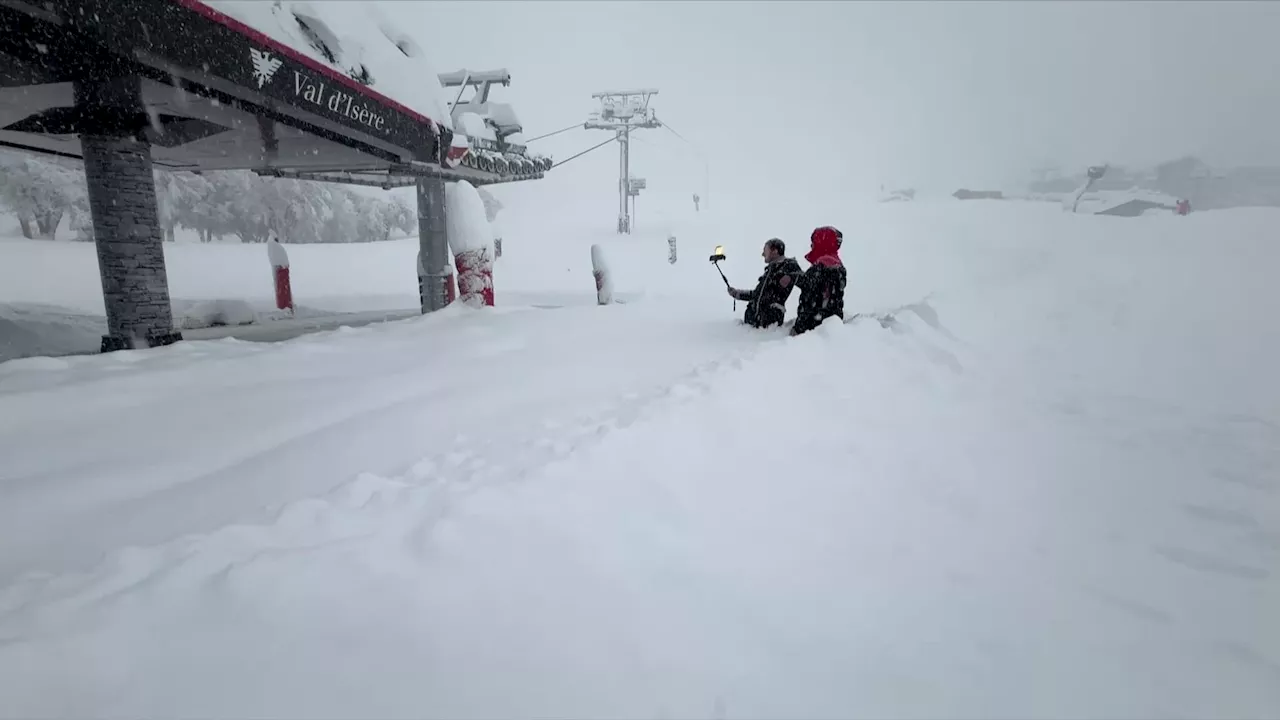 Chutes de neige d'ampleur inédite paralysent les Alpes